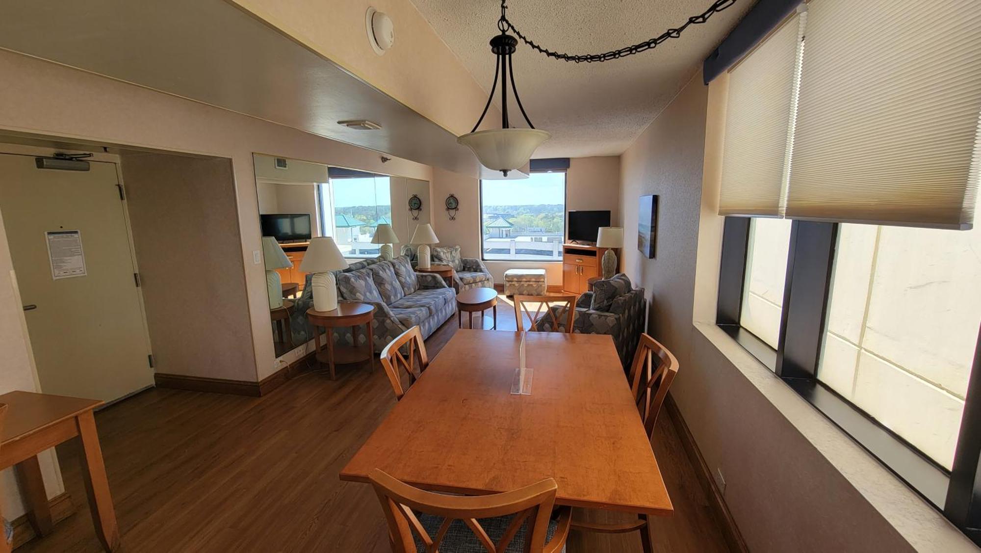 Four Sails Resort Virginia Beach Habitación foto